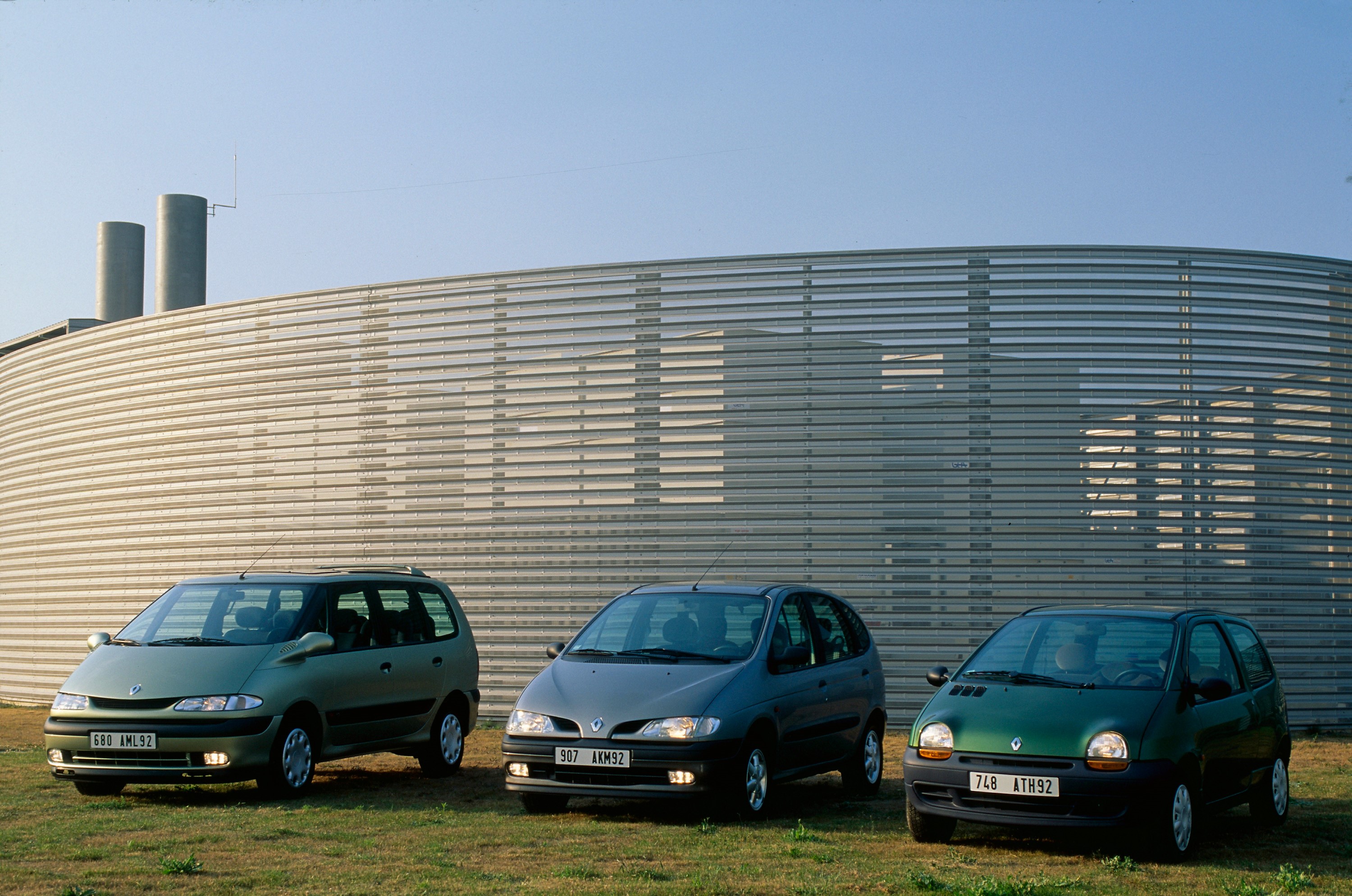 Renault_75469_global_en Renault_75469_global_en