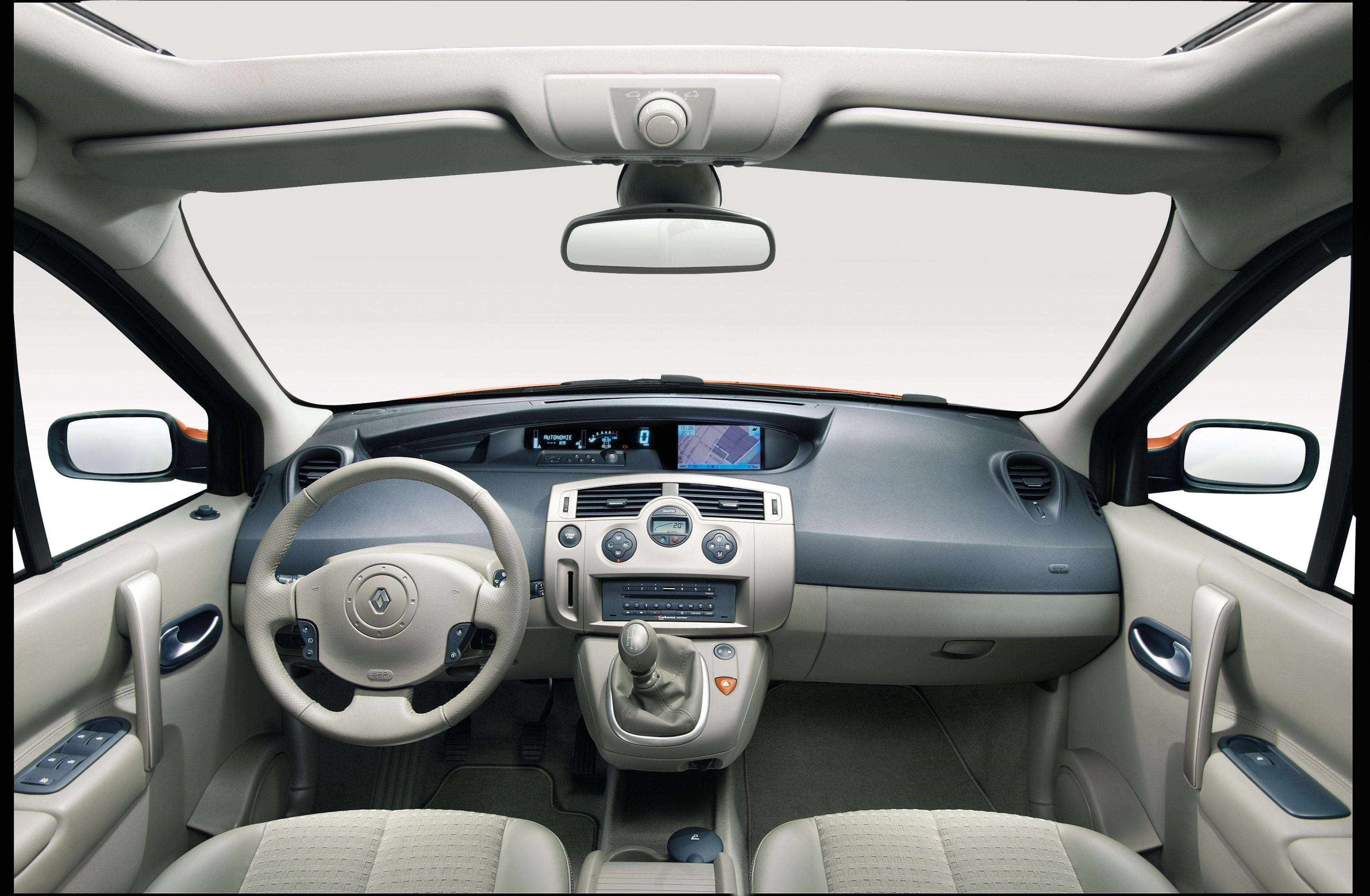 Renault_75498_global_en Renault_75498_global_en