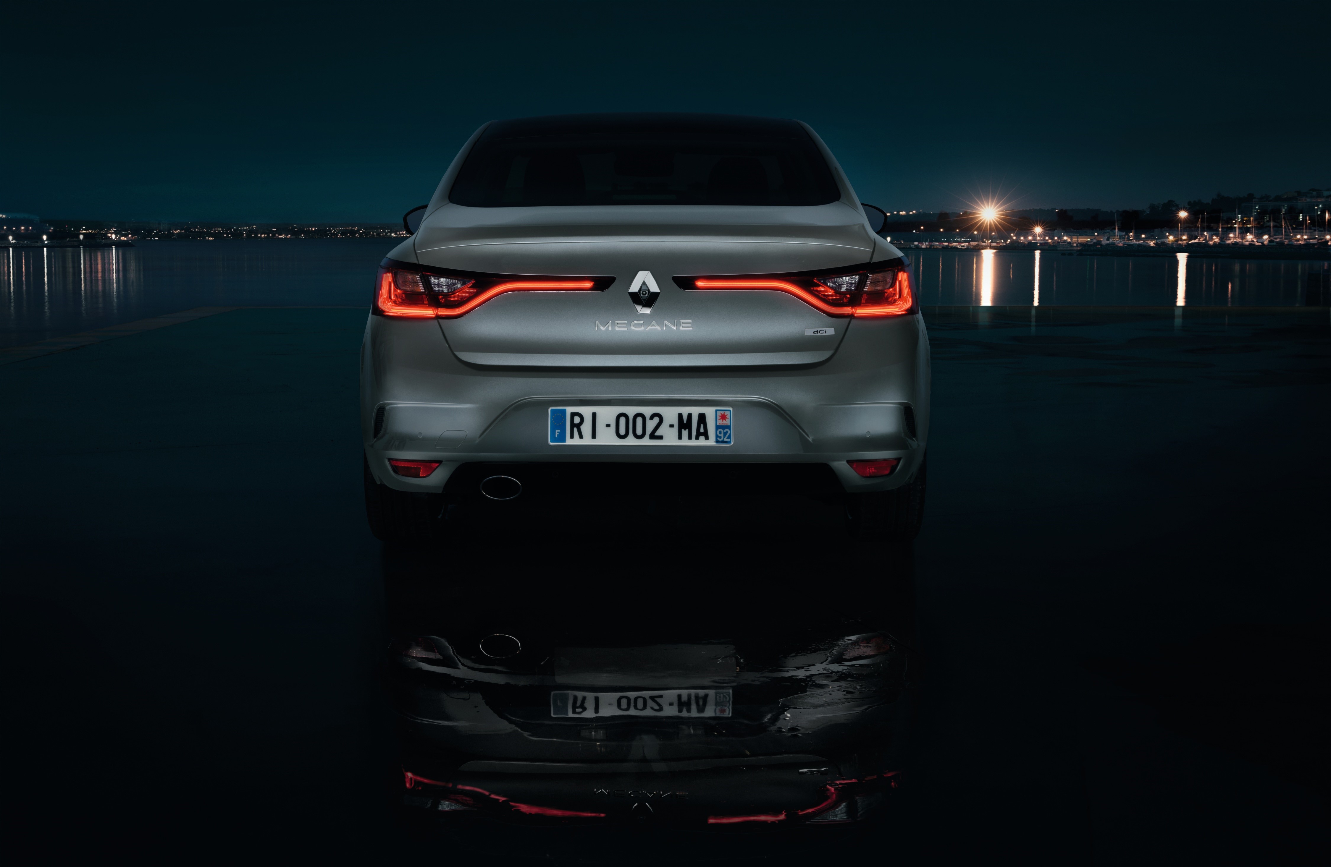 Renault_80741_global_en