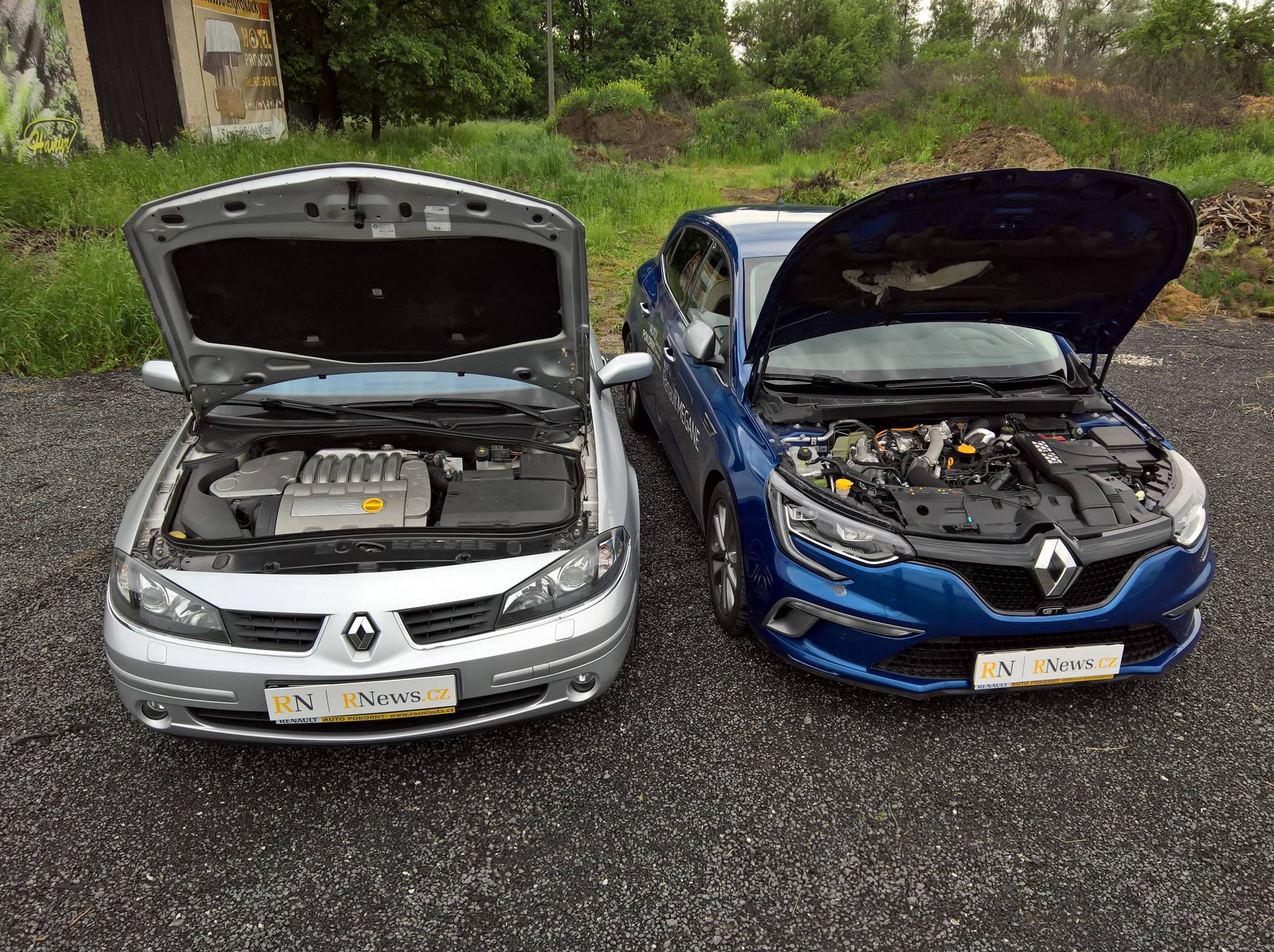 Srovnání 3.0V6 vs. 1.6TCe